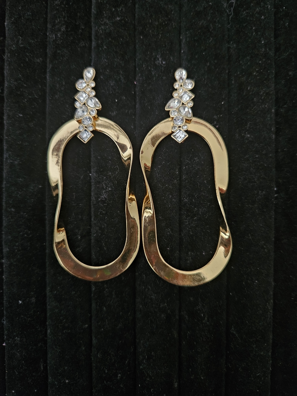 BaubleBar Gold-Tone Crystal Drop Oval Hoop Earrings